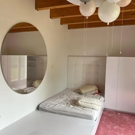 Klokocna Vila *